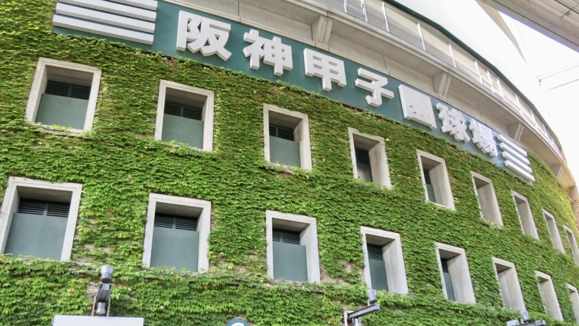Toyoko Inn Osaka Umeda Nakatsu No.1 Екстериор снимка